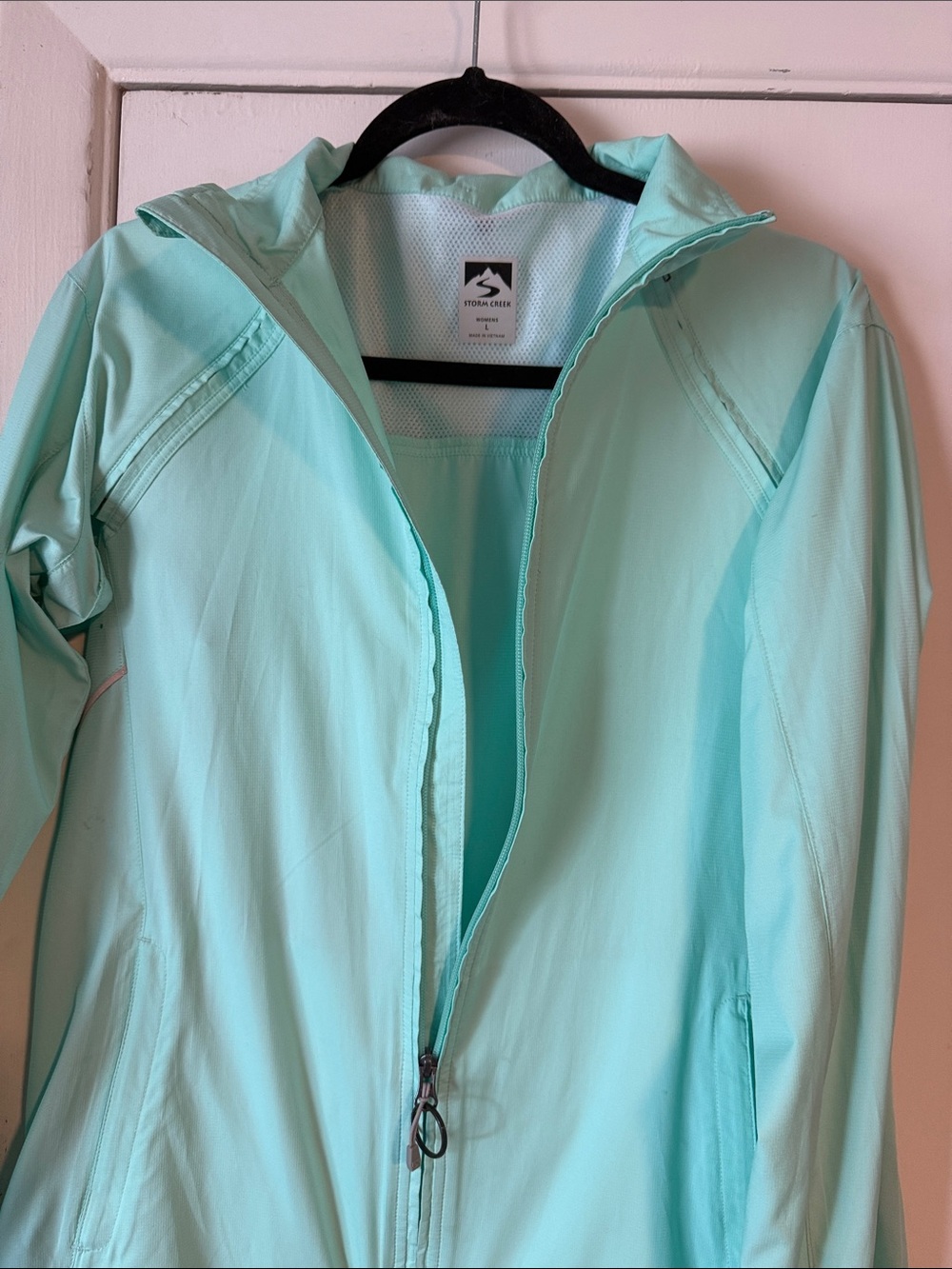 Storm Creek Women's Mint Hooded Utility Jacket